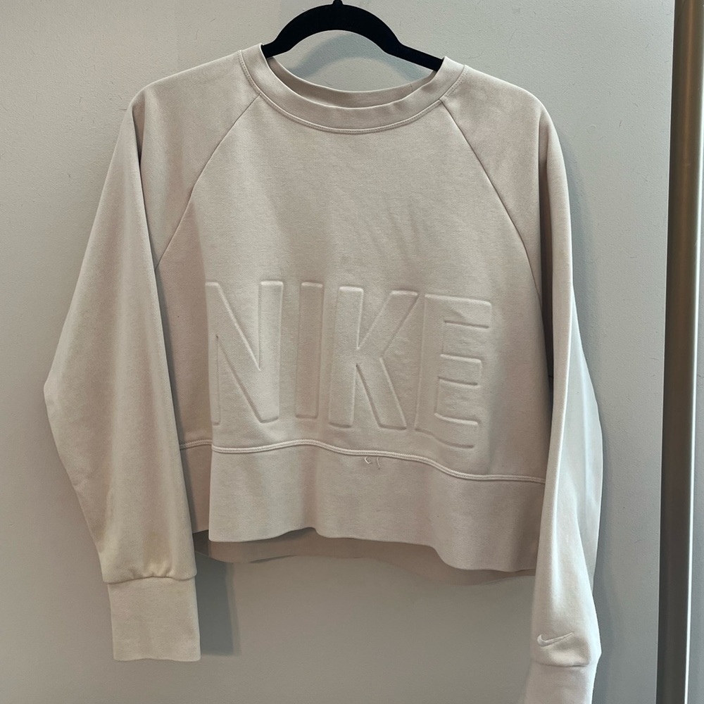 Nike Dri Fit Pullover Beige